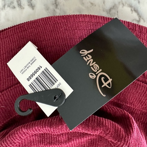 Disney bucket hat corduroy burgundy Winnie the Pooh - Picture 2 of 4